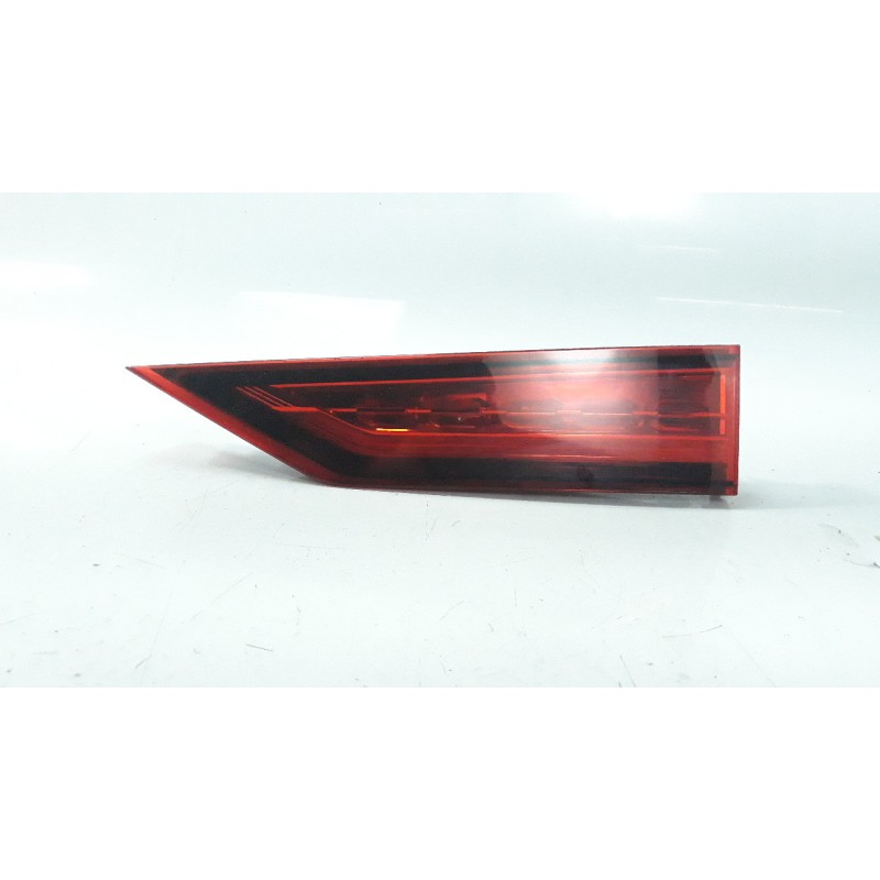 Recambio de piloto trasero derecho interior para volvo v60 familiar 2.0 diesel cat referencia OEM IAM 31468187  