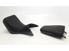 Recambio de asiento para triumph tiger 800 tiger 800 xca referencia OEM IAM 2309239   2