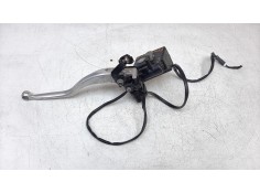 Recambio de bomba freno para triumph tiger 800 tiger 800 xca referencia OEM IAM T2021557  