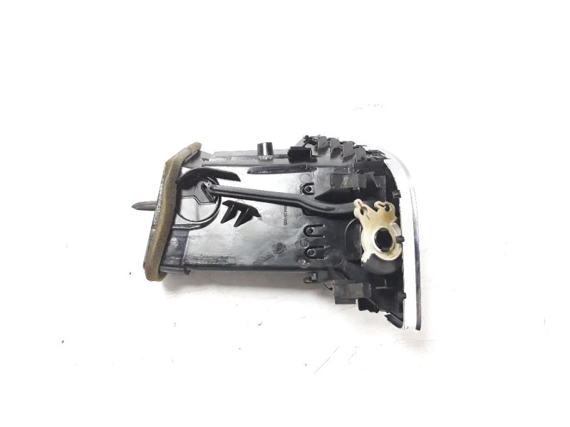Recambio de rejilla aireadora para seat leon st (5f8) 2.0 tdi referencia OEM IAM 5F1820902F  