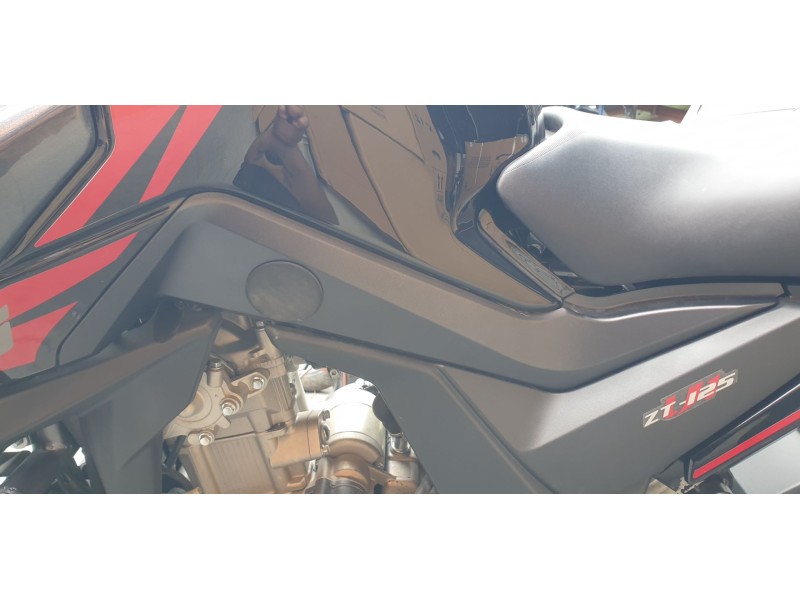 Recambio de moldura para zontes motorcycles zt125 -u referencia OEM IAM 4041201145051  