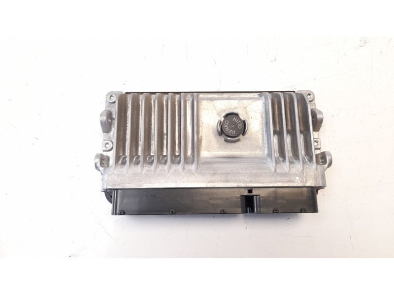 Recambio de centralita motor uce para toyota corolla (e21) referencia OEM IAM 8966602750 MB2762007911 