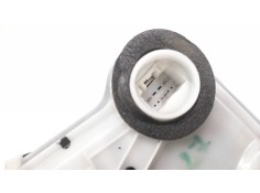 Recambio de cerradura puerta delantera derecha para toyota corolla (e21) referencia OEM IAM 6903002511   2