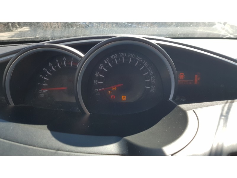 Recambio de cuadro instrumentos para toyota verso 1.6 16v cat referencia OEM IAM 838000F290  