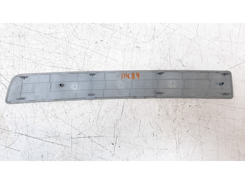 Recambio de moldura para jeep compass ii 2.0 m-jet cat referencia OEM IAM ABSPCGF20/14301  