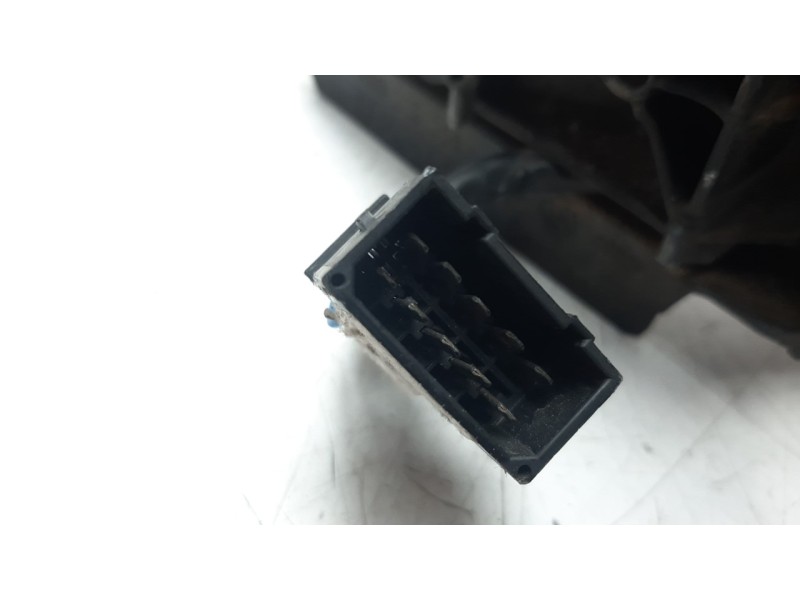 Recambio de retrovisor derecho para audi a4 avant (b5) 1.9 tdi referencia OEM IAM 8D1858532K  