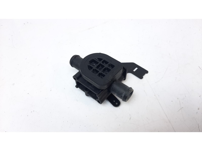 Recambio de bomba agua para aixam uv/51/af0a s9 referencia OEM IAM 201AP012  