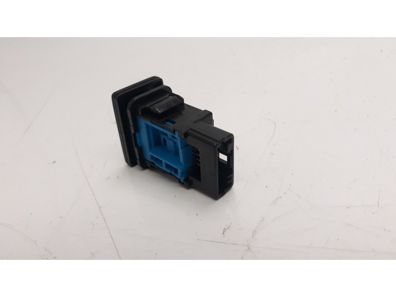 Recambio de interruptor para toyota verso 1.6 16v cat referencia OEM IAM 15C032  