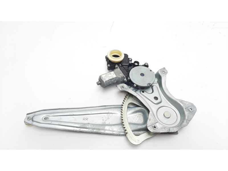 Recambio de elevalunas trasero derecho para toyota verso 1.6 16v cat referencia OEM IAM 698300F041  