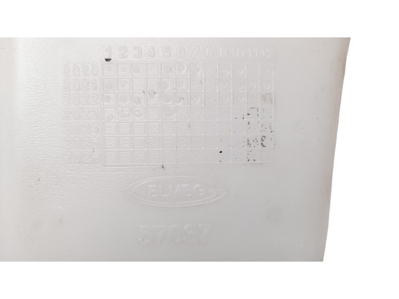 Recambio de deposito limpia para iveco daily furgón 2.3 diesel referencia OEM IAM 5801565973  