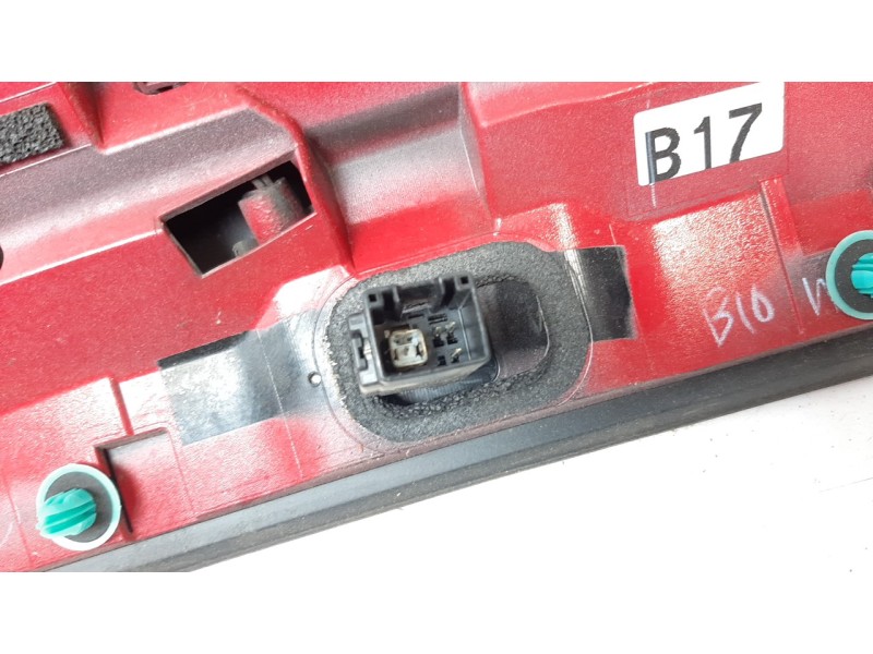 Recambio de aleron trasero para lexus ct 1.8 16v cat (híbrido) referencia OEM IAM 7608576020  