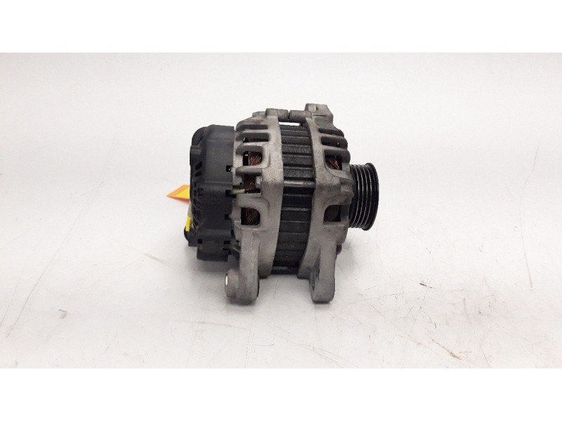 Recambio de alternador para kia rio 1.2 cat referencia OEM IAM 3730003355 ALF970123 A2614287