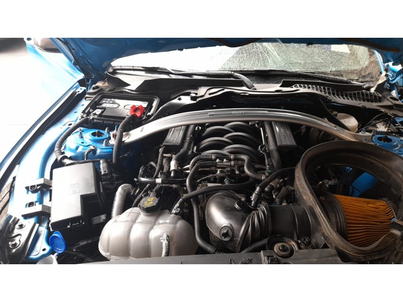 Recambio de compresor aire acondicionado para ford mustang mach 1 referencia OEM IAM 2377435  