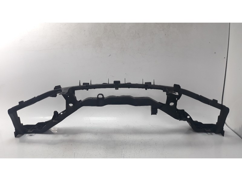 Recambio de panel frontal para ford focus berlina (cap) referencia OEM IAM 1375332 109103670 FD4243210