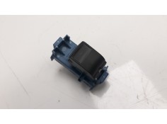 MANDO ELEVALUNAS TRASERO IZQUIERDO 848100F030 