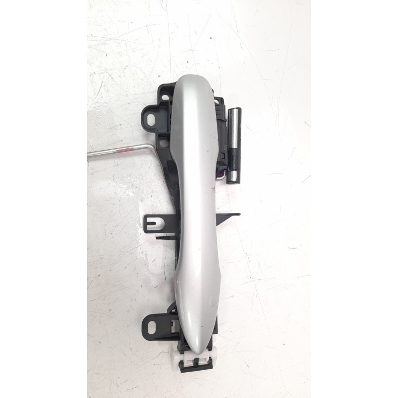 Recambio de maneta exterior delantera derecha para toyota corolla (e21) referencia OEM IAM 6921002360C0  
