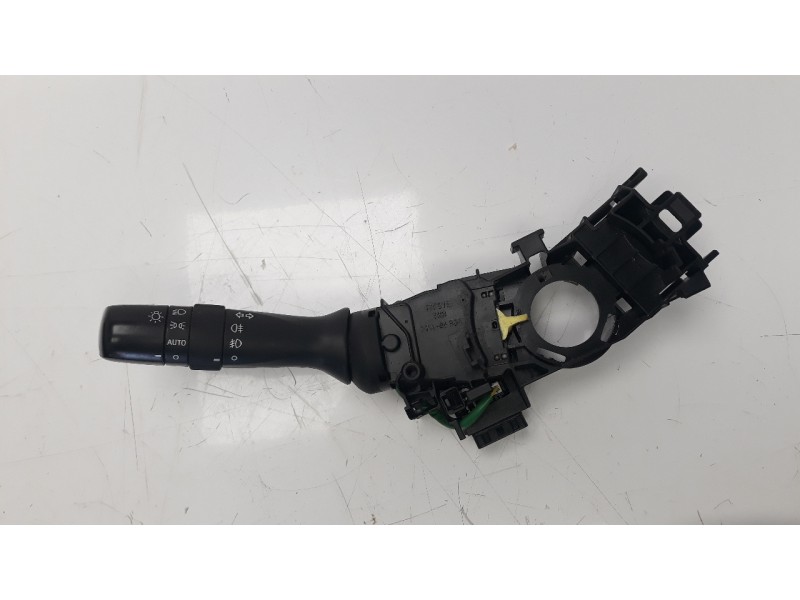 Recambio de mando intermitentes para toyota verso 1.6 16v cat referencia OEM IAM 8414005190  