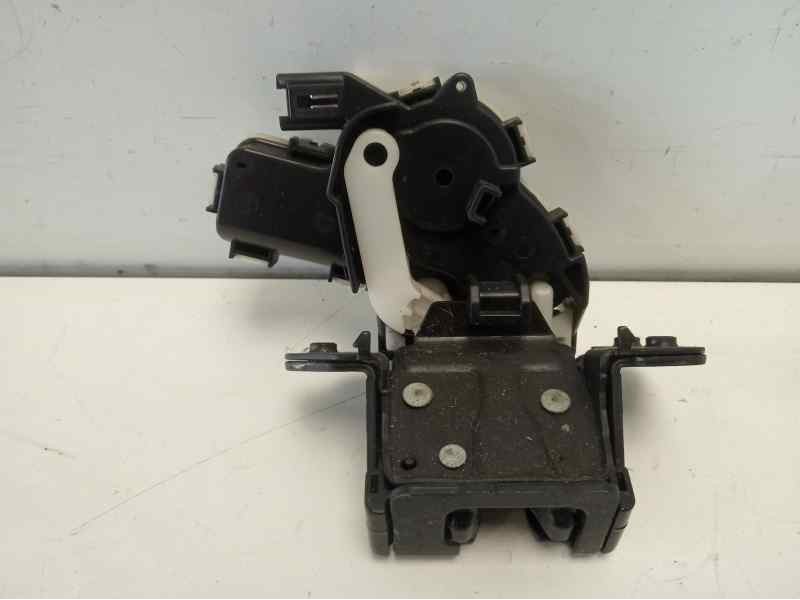 Recambio de cerradura maletero / porton para mazda 3 lim. (bl) active referencia OEM IAM   