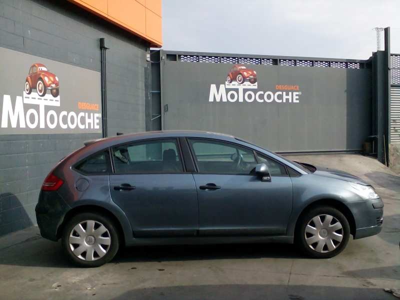 citroen c4 berlina del año 2006