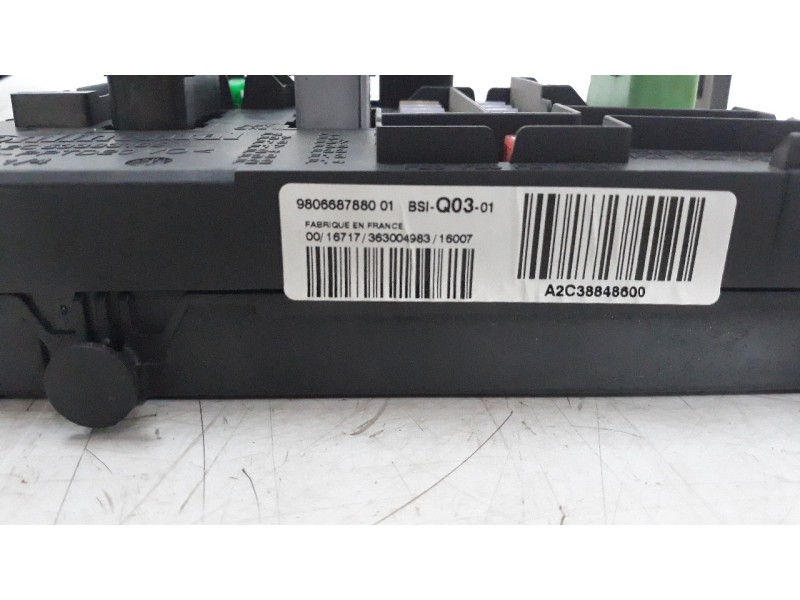 Recambio de caja reles / fusibles para peugeot 308 1.2 12v e-thp referencia OEM IAM 9806687880 A2C53383165 