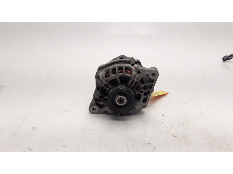 Recambio de alternador para kia rio 1.2 cat referencia OEM IAM 3730003355 ALF970123 A2614287
