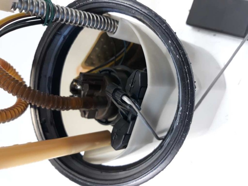 Recambio de bomba combustible para seat ibiza sc (6j1) stylance / style referencia OEM IAM 6R0919051 A2C53294168 