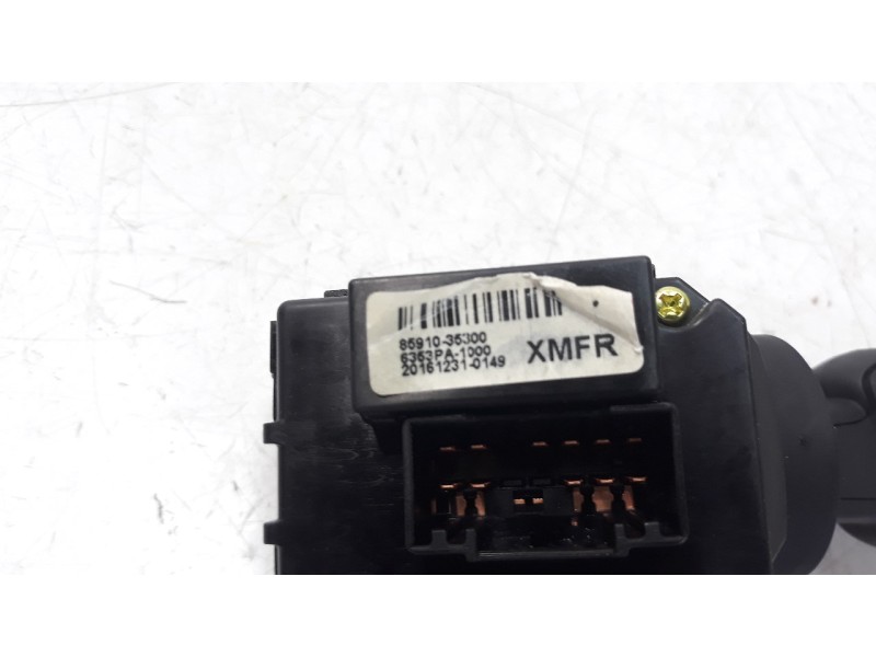 Recambio de mando limpia para ssangyong tivoli 1.6 turbodiesel cat referencia OEM IAM 8591035300  