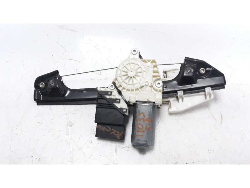 Recambio de elevalunas trasero derecho para seat toledo (1m2) 1.6 16v referencia OEM IAM 105407301  
