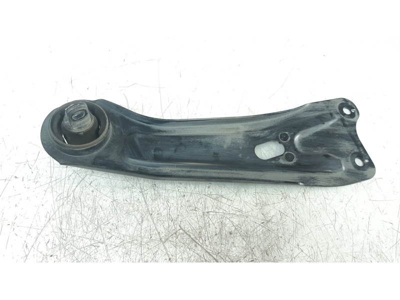 Recambio de brazo suspension inferior trasero izquierdo para kia niro referencia OEM IAM 55270G2000  