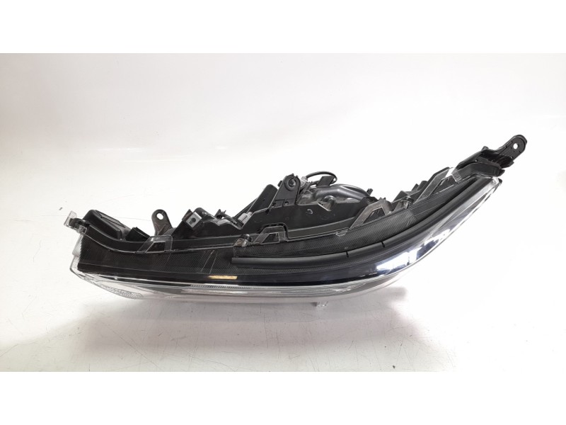 Recambio de faro izquierdo para toyota rav4 hybrid 4x2 advance referencia OEM IAM 8118542A33  
