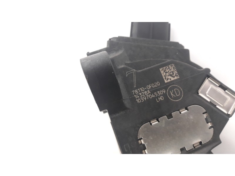 Recambio de potenciometro pedal para toyota verso 1.6 16v cat referencia OEM IAM 781100F020  