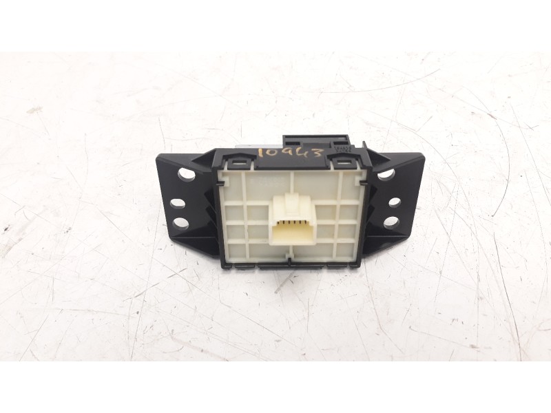 Recambio de palanca freno para toyota corolla (e21) referencia OEM IAM 8439002020  