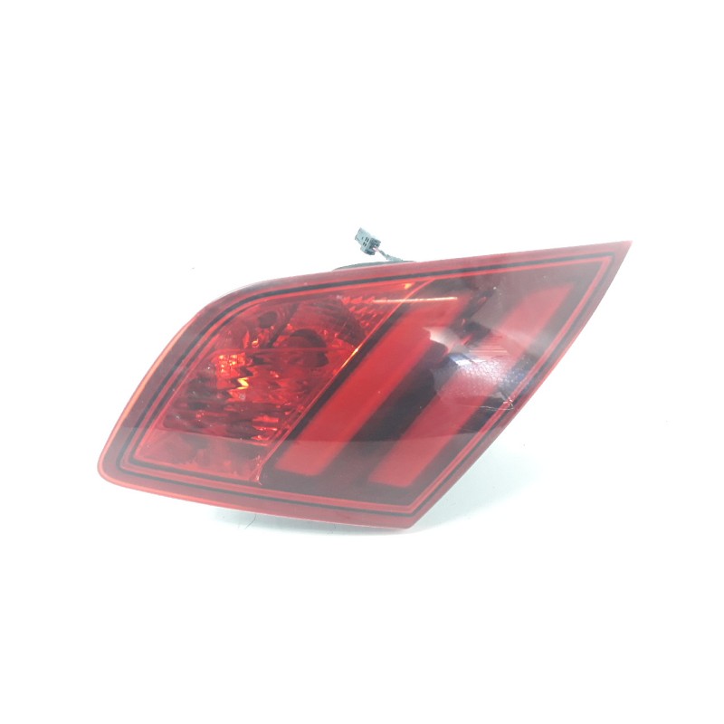 Recambio de piloto trasero derecho interior para peugeot 308 1.2 12v e-thp referencia OEM IAM 9677818280 103F17461772 