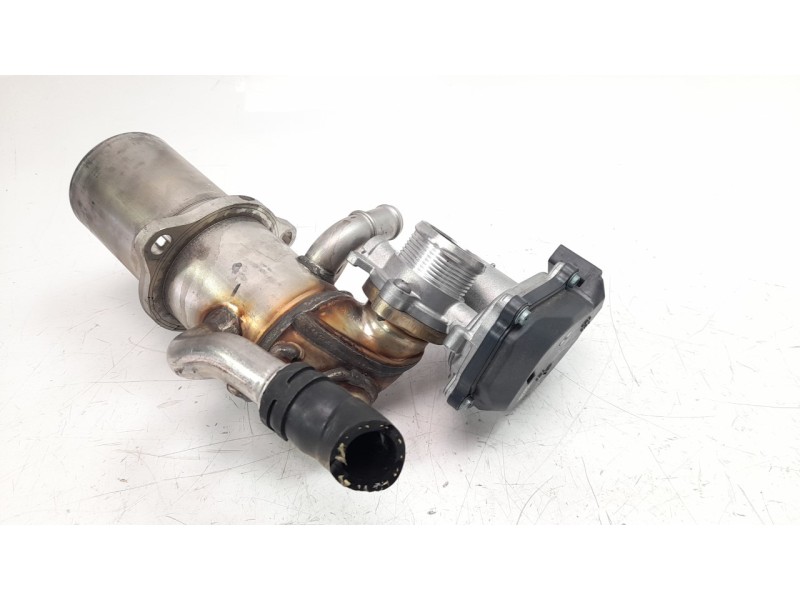 Recambio de enfriador egr para audi q5 (fyb) 2.0 16v tdi referencia OEM IAM 04L131501B  EGRAU026
