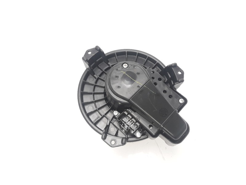 Recambio de ventilador calefaccion para toyota verso 1.6 16v cat referencia OEM IAM AV2727008105  