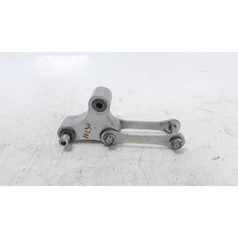 Recambio de bieleta estabilizadora trasera izquierda para honda cbr 500r cbr 500 r referencia OEM IAM 52465MKPJ00  