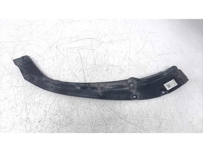 Recambio de moldura para toyota rav4 referencia OEM IAM 6785842030  
