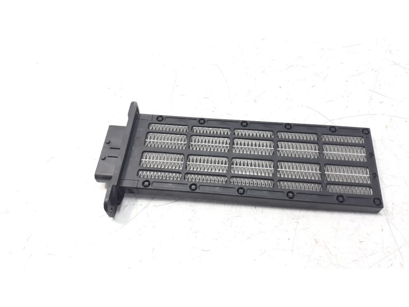 Recambio de resistencia calefaccion para ssangyong tivoli 1.6 turbodiesel cat referencia OEM IAM 16L261655S12  