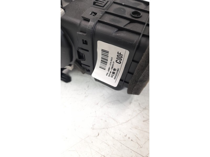 Recambio de rejilla aireadora para kia rio (yb) 1.2 cat referencia OEM IAM 84740H8000  