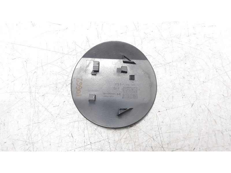 Recambio de tapa exterior combustible para peugeot 308 1.2 12v e-thp referencia OEM IAM 9677268980  