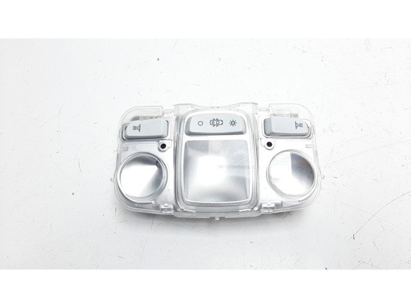 Recambio de luz interior para peugeot 308 1.2 12v e-thp referencia OEM IAM 96781446PR  