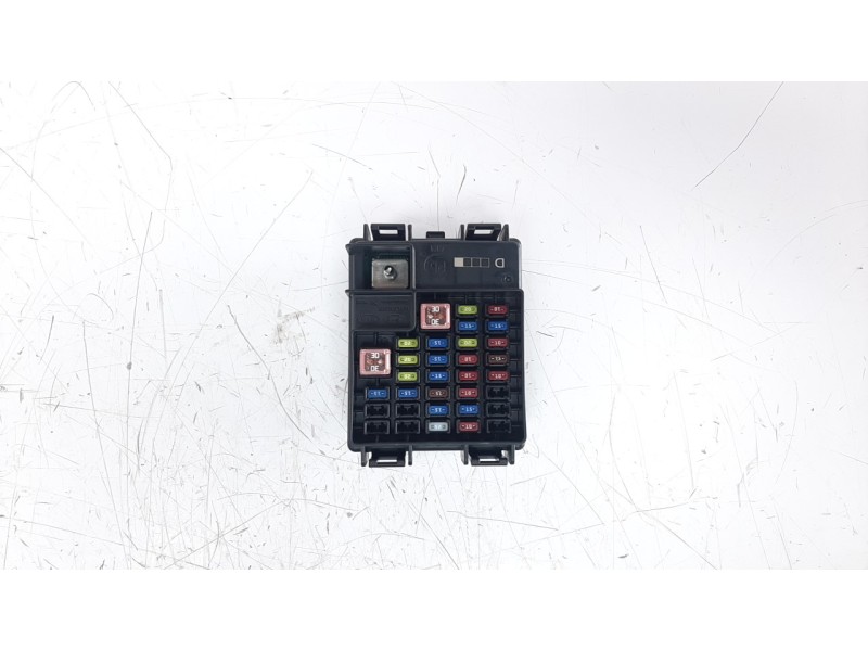 Recambio de caja reles / fusibles para hyundai tucson referencia OEM IAM 91959N7010  