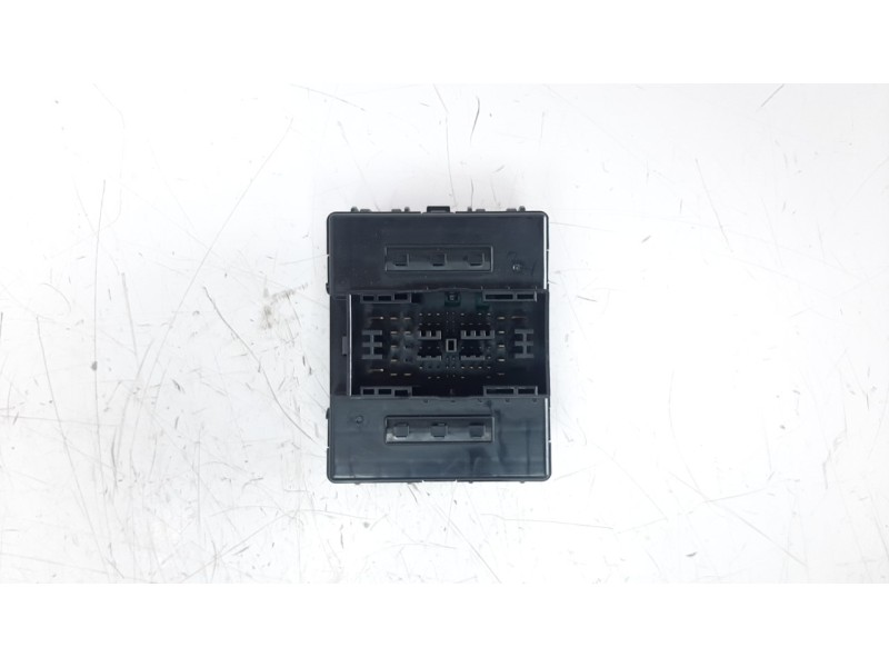 Recambio de caja reles / fusibles para hyundai tucson referencia OEM IAM 91959N7010  