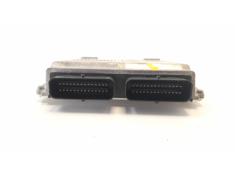 Recambio de modulo electronico para dacia sandero ambiance referencia OEM IAM 616000395  