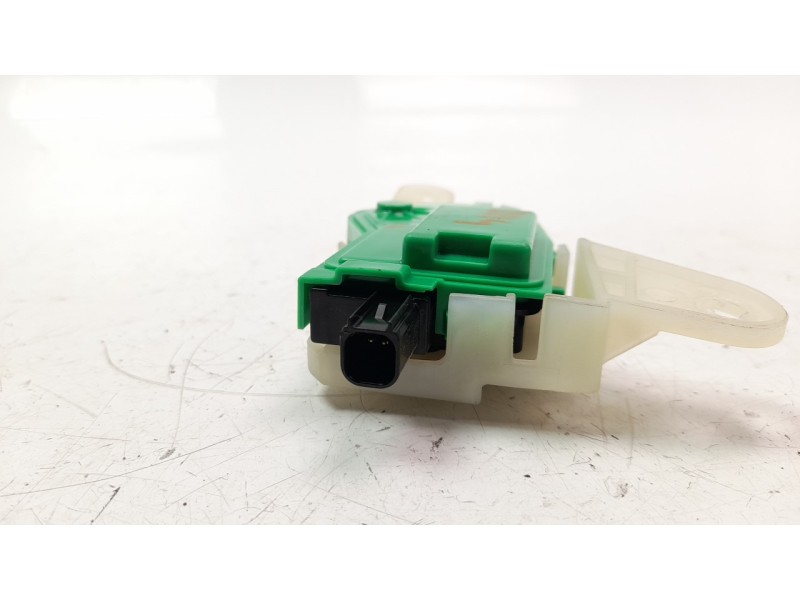Recambio de tapa exterior combustible para kia ceed 1.4 tgdi cat referencia OEM IAM 81550G3000  