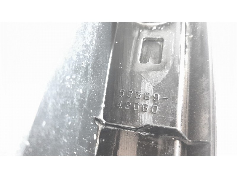 Recambio de moldura para toyota rav4 referencia OEM IAM 5338942060  