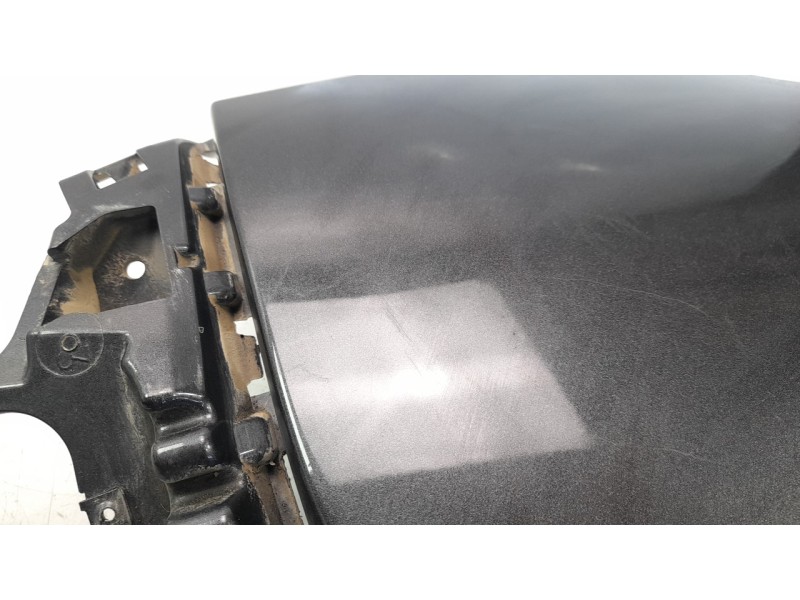 Recambio de molduras traseras para jeep renegade limited 4x4 referencia OEM IAM 735585022  