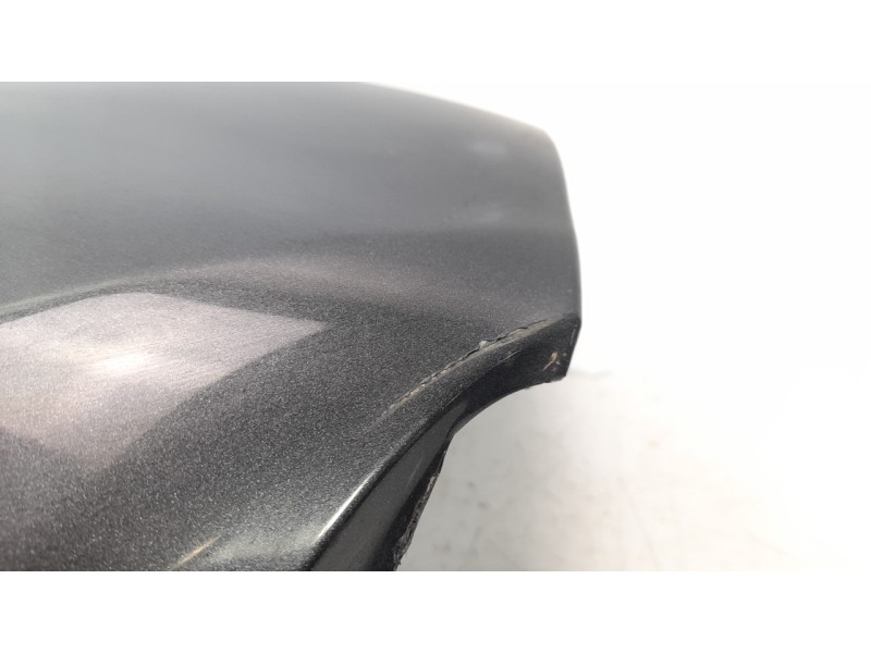 Recambio de molduras traseras para jeep renegade limited 4x4 referencia OEM IAM 735585022  