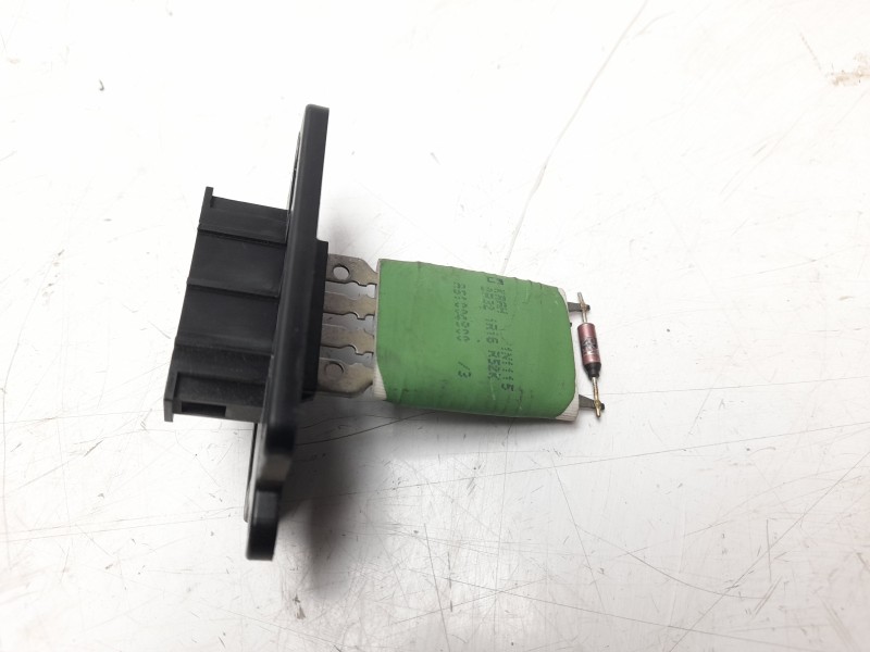Recambio de resistencia calefaccion para dacia sandero 1.5 dci diesel fap cat referencia OEM IAM 851004900  