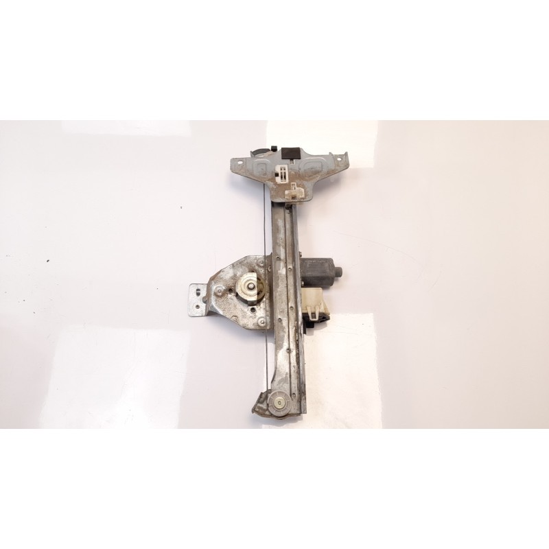 Recambio de elevalunas trasero izquierdo para citroen c4 berlina 1.6 16v cat (nfu / tu5jp4) referencia OEM IAM 9223G9 106073124 
